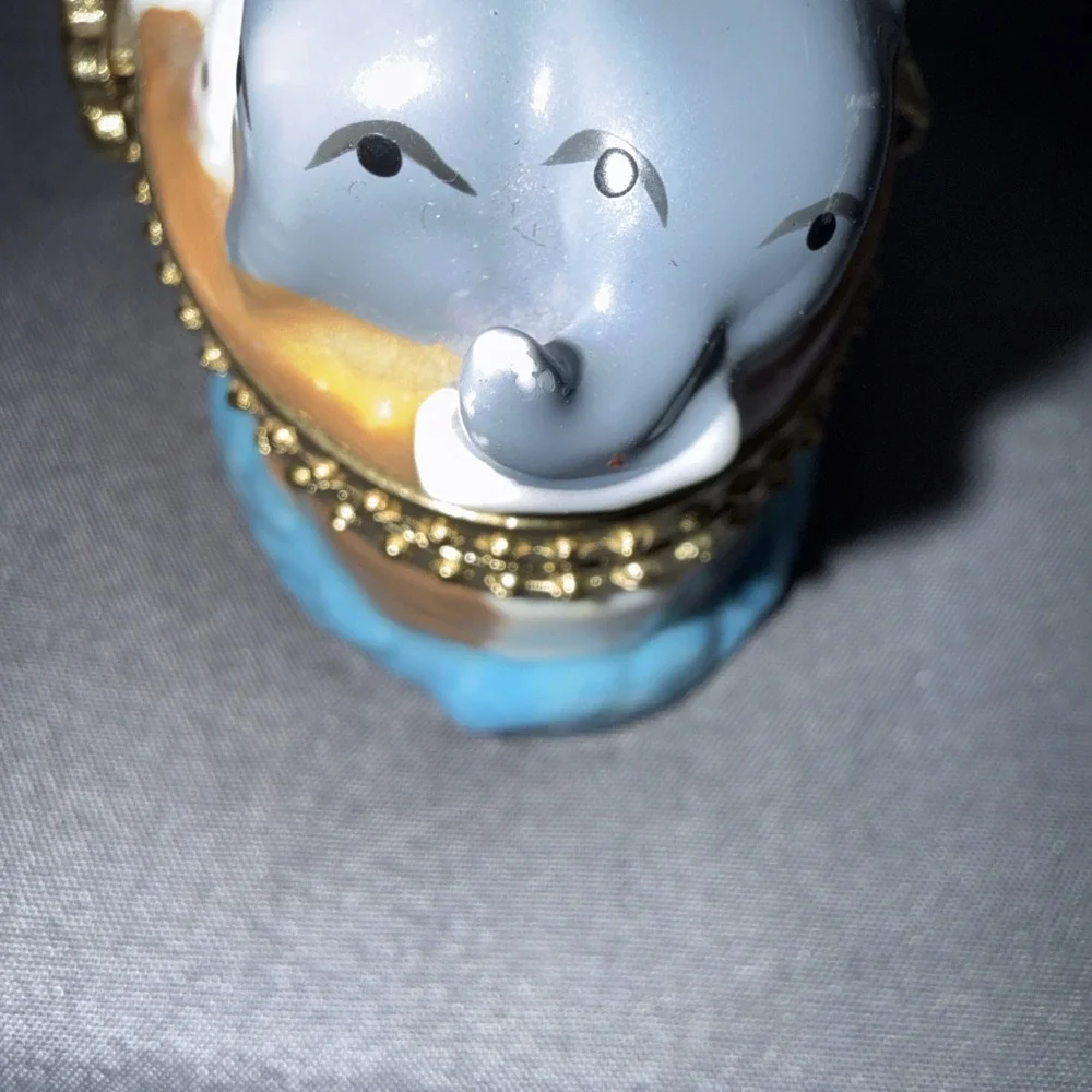 Noah's Ark Themed Trinket Box, Small Giftco Vintage Snap Lid Glossy Finish